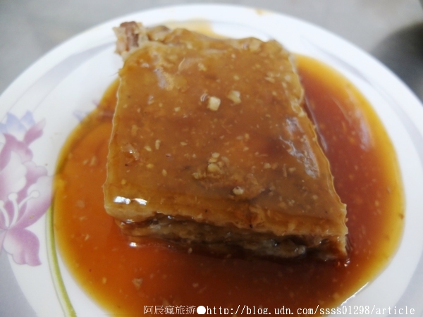 大埔肉燥粿：【美食特搜。屏東市】大埔肉燥粿。屏東版台式厚片 一甲子祖傳肉燥粿 屏東大埔美食篇