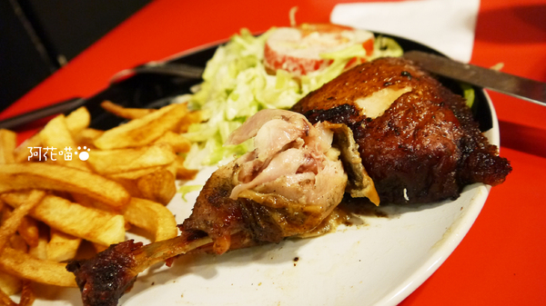 POLLERIA:【中正紀念堂牯嶺街│祕魯式】古柯茶?會不會上癮阿XDDD? 全台第一家正宗祕魯餐廳『POLLERIA』(附菜單)