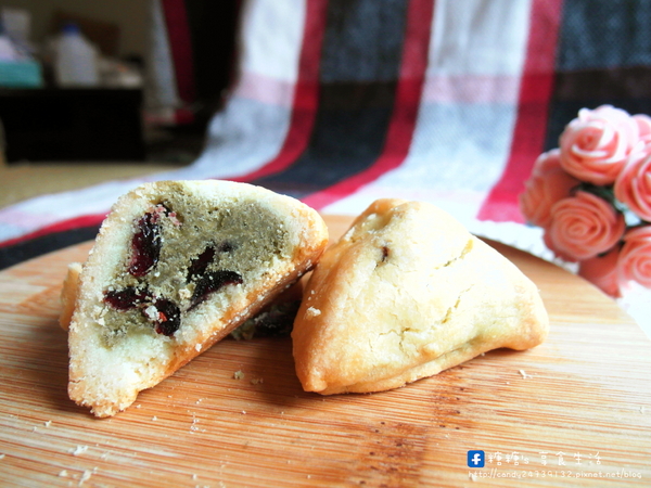 一點甜手作烘培:〖宅配│美食〗一點甜 ❤ 豆塔 喜餅專賣~夏威夷豆塔,料多味美,口感香脆,還有可愛包中餅,讓你吃了步步高升、好運旺旺來!!