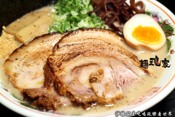 麵魂家:宜蘭.羅東必吃美食『麵魂家』熱死都要排隊/拉麵人氣店