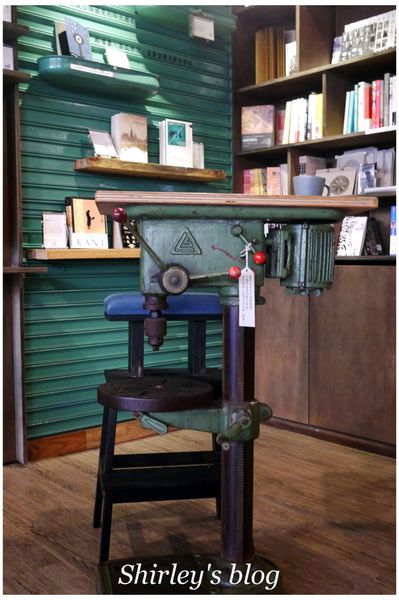 文魚走馬(原Taipei吃書喝東西)：捷運中山站‧文魚走馬(原Taipei吃書喝東西)