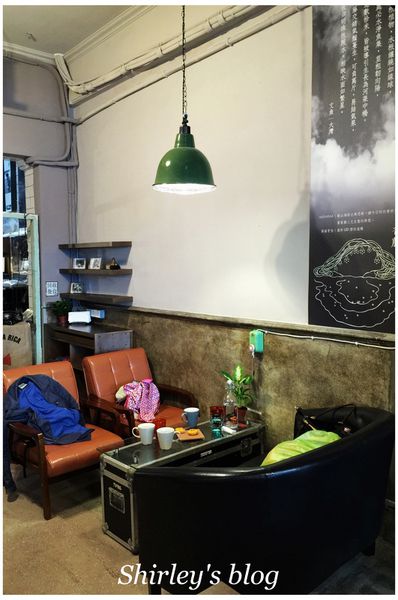 文魚走馬(原Taipei吃書喝東西)：捷運中山站‧文魚走馬(原Taipei吃書喝東西)