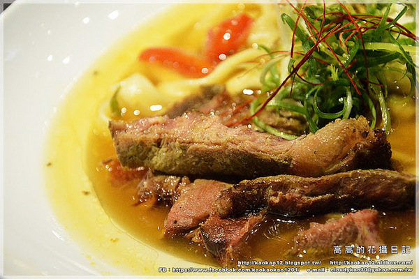 瓦法奇朵Waffogato(敦南店)：【臺北】大安區。Waffogato 瓦法奇朵義式西餐廳 東區敦南店