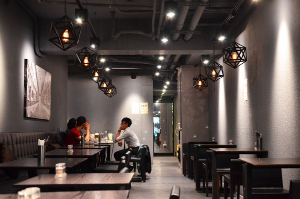 瓦法奇朵Waffogato(敦南店)：『北市||忠孝敦化』下班逛街好去處！焗烤可頌療癒系餐點-瓦法奇朵Waffogato(敦南店)