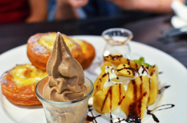 瓦法奇朵Waffogato(敦南店)：『北市||忠孝敦化』下班逛街好去處！焗烤可頌療癒系餐點-瓦法奇朵Waffogato(敦南店)