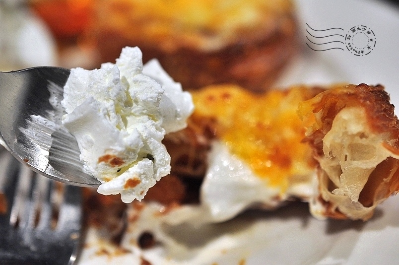 焗烤蜂蜜可頌甜甜圈