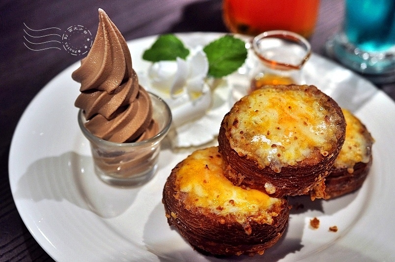 焗烤蜂蜜可頌甜甜圈