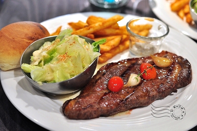 爐烤安格斯紐約客牛排