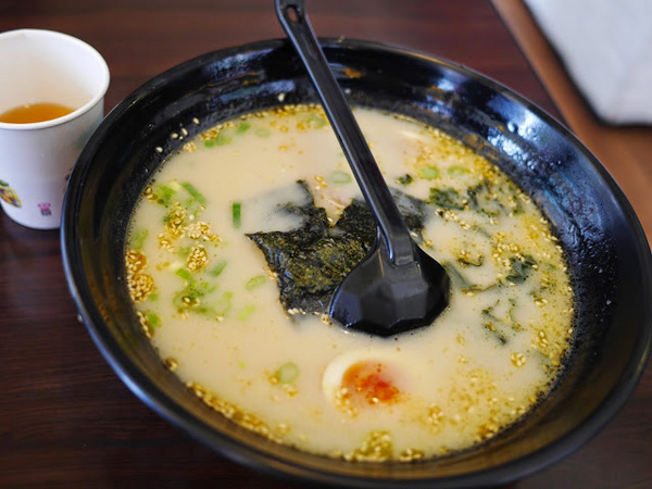 御守拉麵:【食記】台中Yu Shou 御守拉麵@南屯捷運MRT溝仔墘 : 台式風味拉麵, 鹹味為主, 豚骨味清淡, 麵條算可以接受