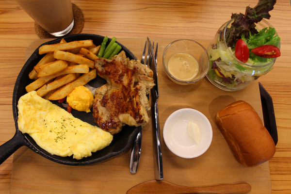 路易先生早午餐：[台南]就是要吃brunch 路易先生早午餐