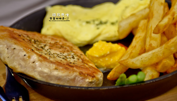 路易先生早午餐:台南 中西區.想要悠閒.舒適.自在嗎? 就來 路易先生早午餐