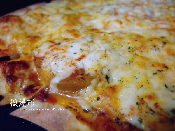 披薩市Pizza Rice．桃園酒廠窯烤披薩紅酒餐坊：[宅配] 披薩市Pizza Rice 多種口味選擇 眾樂樂  午茶趴的好幫手!