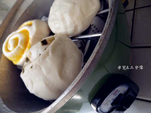 楊記手工包子饅頭：[宅配] 楊記手工包子饅頭  有了包子饅頭 早餐不怕沒得吃! 也不用出門等著動作很慢的早餐!!