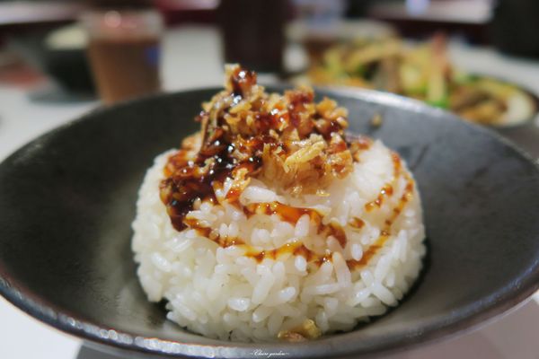 中原客棧：[試吃]台北 捷運南京三民站 中原客棧~炸皮蛋X臭豆腐X客家小炒之武俠菜