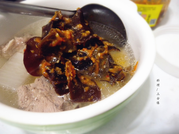 龍師父黃金泡菜坊：【宅配。泡菜】龍師父黃金泡菜坊   夏日樂悠悠~ 帶著清爽泡菜一起出門郊遊吧~