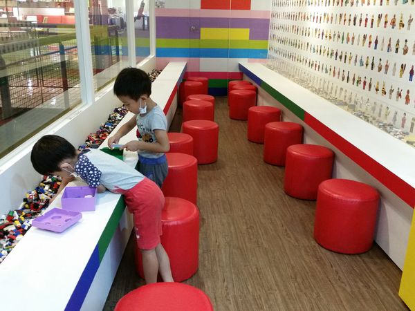 新竹/ BRICK WORKS樂高積木主題餐廳