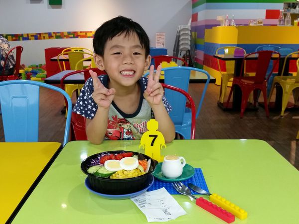 新竹/ BRICK WORKS樂高積木主題餐廳