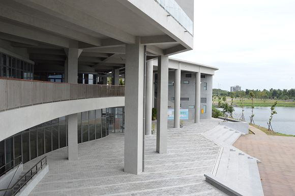 台東大學知本校區圖書館25