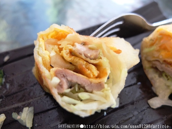 檸檬樹早餐坊：【美食特搜。屏東市】檸檬樹早餐坊。招牌燒肉蛋餅 熱門芝心蛋餅 牽絲無極限 人氣排行必吃早點