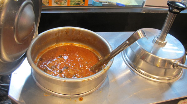 Burger Ray：(食記)台北忠孝東路Burger Ray個性漢堡每個都美味有特色。心臟病堡咬下肉汁橫溢配料奢華。