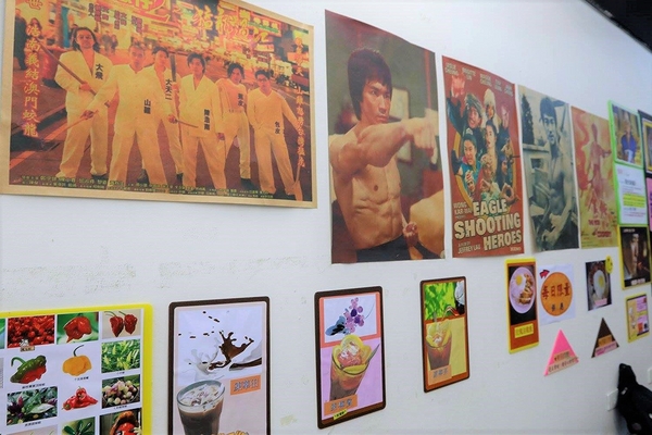 銅鑼灣港式美食：【桃園食記】『銅鑼灣港式美食』傳說中黯然消魂飯竟然這裡有~奶皇波蘿包/玫瑰油雞飯/滑蛋牛肉飯/XO炒蘿蔔糕~都不錯吃熱量要爆表啦!!