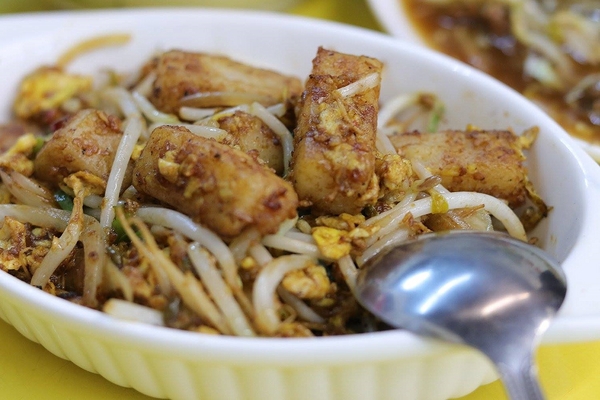 銅鑼灣港式美食：【桃園食記】『銅鑼灣港式美食』傳說中黯然消魂飯竟然這裡有~奶皇波蘿包/玫瑰油雞飯/滑蛋牛肉飯/XO炒蘿蔔糕~都不錯吃熱量要爆表啦!!