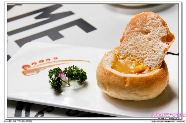 食光寶盒蔬食主題館：【美食♥宜蘭】☼ 食光寶盒蔬食主題館☼蔬食無菜單料理和港式飲茶，美味到讓時間暫停呀！♥♥