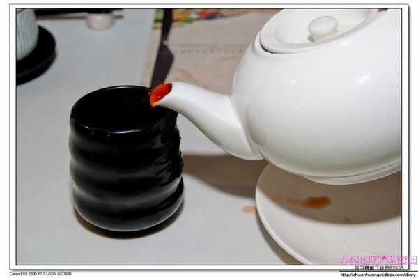 食光寶盒蔬食主題館：【美食♥宜蘭】☼ 食光寶盒蔬食主題館☼蔬食無菜單料理和港式飲茶，美味到讓時間暫停呀！♥♥