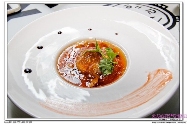 食光寶盒蔬食主題館：【美食♥宜蘭】☼ 食光寶盒蔬食主題館☼蔬食無菜單料理和港式飲茶，美味到讓時間暫停呀！♥♥