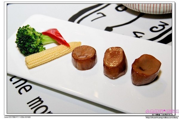 食光寶盒蔬食主題館：【美食♥宜蘭】☼ 食光寶盒蔬食主題館☼蔬食無菜單料理和港式飲茶，美味到讓時間暫停呀！♥♥