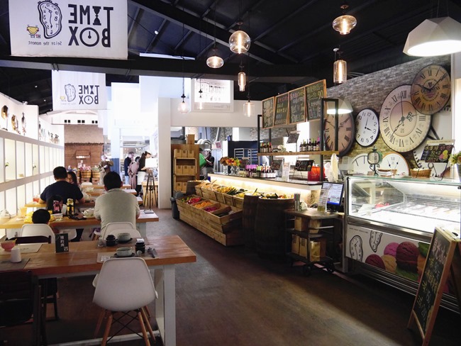 │食。宜蘭頭城│食光寶盒蔬食主題館TIME BOX。港式飲茶+無菜單料理。還有溜小孩砂池哦!