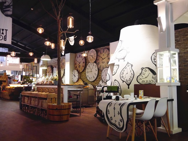 │食。宜蘭頭城│食光寶盒蔬食主題館TIME BOX。港式飲茶+無菜單料理。還有溜小孩砂池哦!