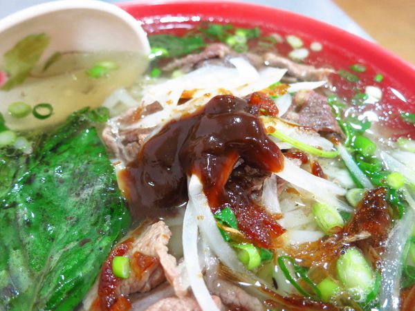 【新莊越南料理】越南小吃-湯鮮、美味的牛肉河粉