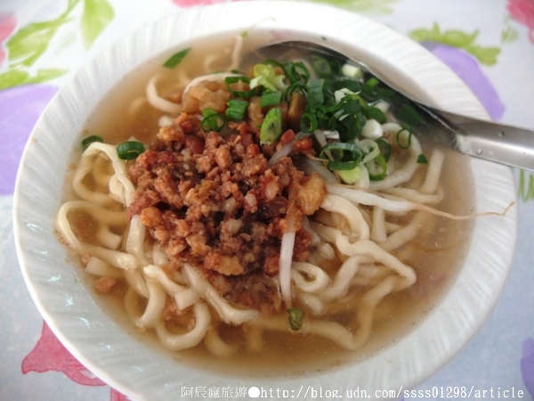老頭麵:【美食特搜。屏東市】老頭麵。屏東超低調美食 40多年私房老麵店 手工麻醬麵雄好呷