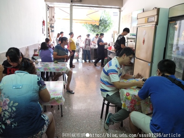 老頭麵:【美食特搜。屏東市】老頭麵。屏東超低調美食 40多年私房老麵店 手工麻醬麵雄好呷