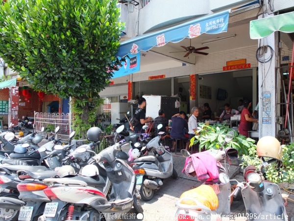 老頭麵:【美食特搜。屏東市】老頭麵。屏東超低調美食 40多年私房老麵店 手工麻醬麵雄好呷