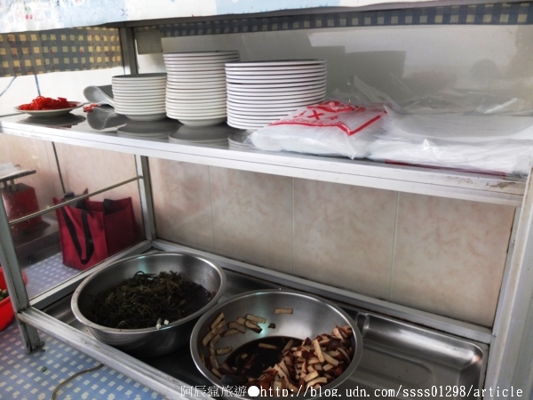 老頭麵:【美食特搜。屏東市】老頭麵。屏東超低調美食 40多年私房老麵店 手工麻醬麵雄好呷