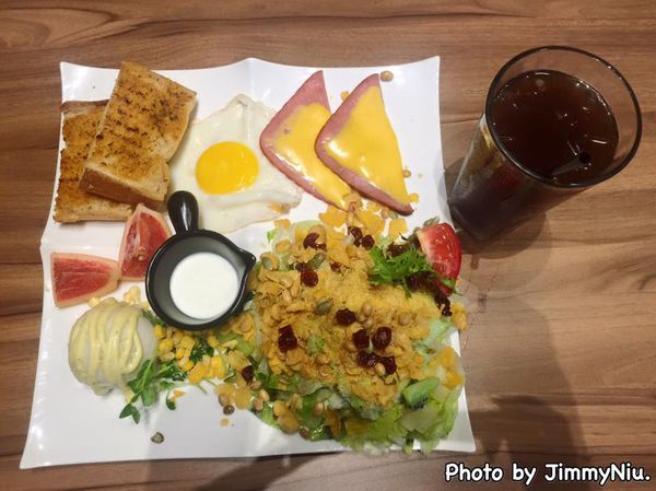 11949291_777936462314662_4230985886660133131_n