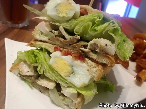 11898538_777937145647927_5956918524292084821_n