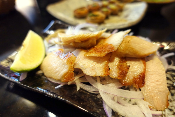 新澤 食酒:(胖樺食記)捷運內湖站高CP值居酒屋「新澤食酒」,金湖路/成功路覓食聚餐好選擇