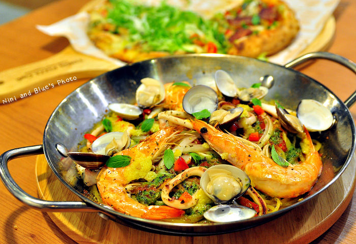 TINO's PIZZA cafe提諾披薩咖啡公益路33