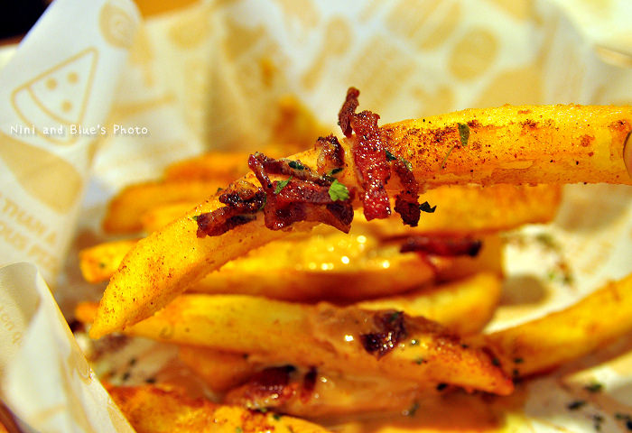 TINO's PIZZA cafe提諾披薩咖啡公益路25