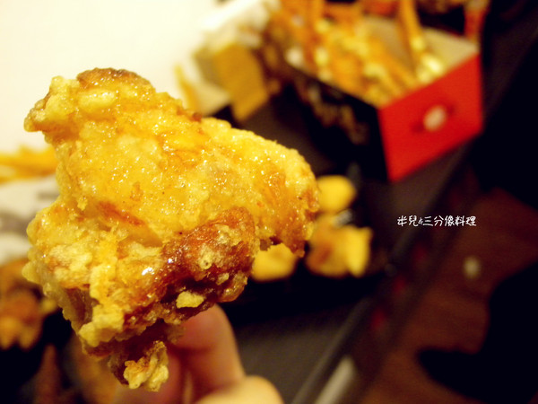 禪閤炸雞：[台北市 ‧ 中正區] 禪閤炸雞 日本最高金賞 台北車站附近 排隊名店!