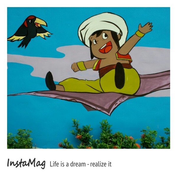 嘉義市民生北路215巷童畫秘巷：【嘉義景點】童年的快樂卡通時光~嘉義民生社區童畫秘巷