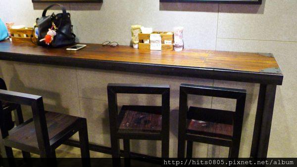 茉莉漢堡 西門店(茉莉漢堡 西門店):萬華-呈現純正美國風味茉莉漢堡.道地值得品嘗