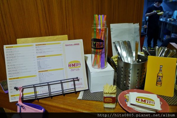 茉莉漢堡 西門店(茉莉漢堡 西門店):萬華-呈現純正美國風味茉莉漢堡.道地值得品嘗