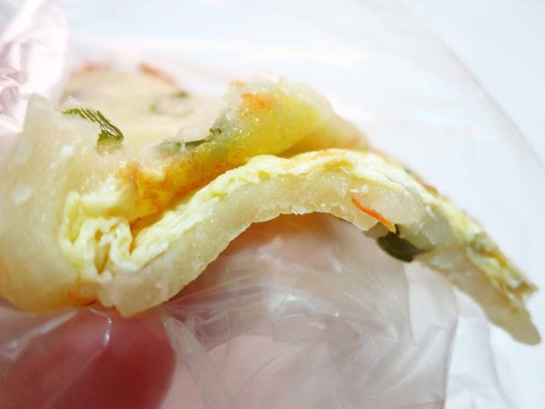 【新莊早餐】千豪豆漿店-四十多種手工餐點選擇-手工蛋餅