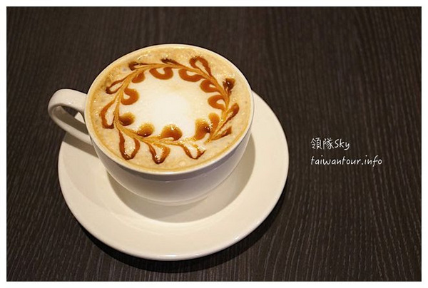 幸福這裡 Happiness Here(新莊中港店):超邪惡花生醬培根起司堡【幸福這裡】