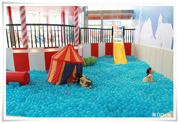 球池4.JPG