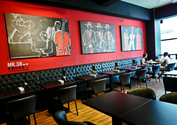 Mr.38 咖哩界傳奇人物(崇德店):台中 北屯區.滿滿海鮮咖哩焗烤&滑嫩蛋包飯 Mr.38咖哩界傳奇人物